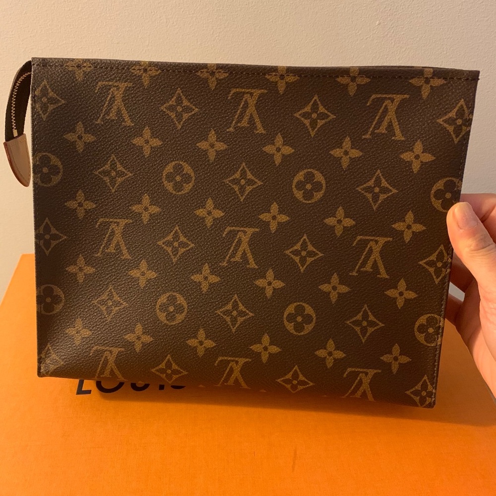 SOLD LV Toiletry Pouch 26